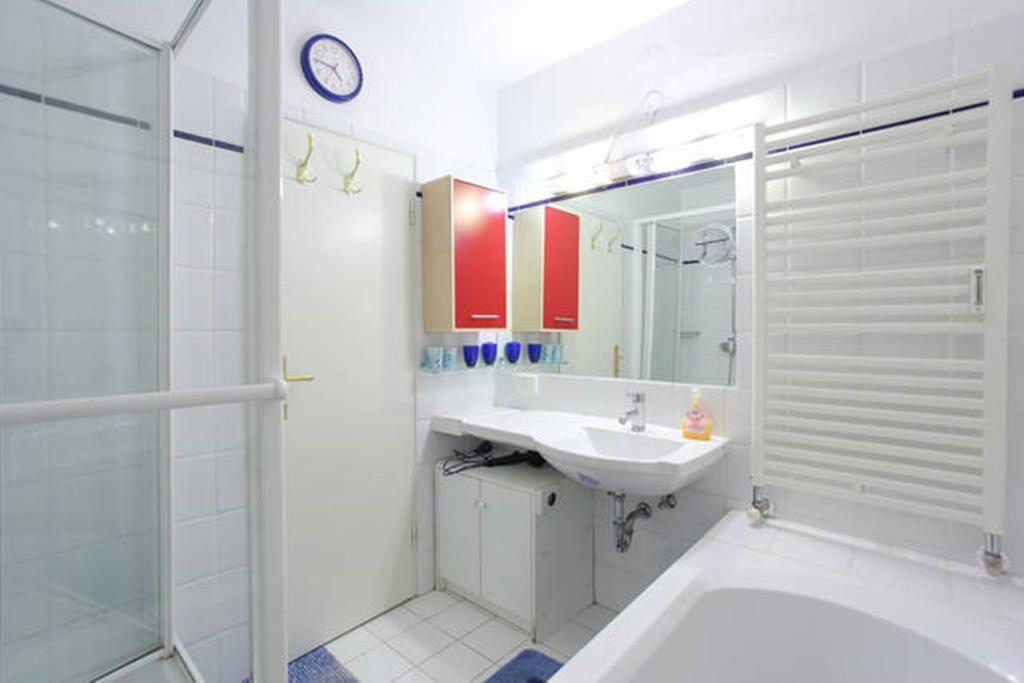 Apartment Mariahilf - 4Rooms4You Відень Номер фото